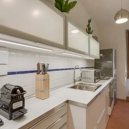 Apartment Piazza Santa Felicita